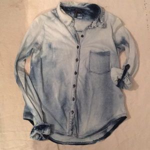 Acid Wash Cotton Button Down Shirt Size S